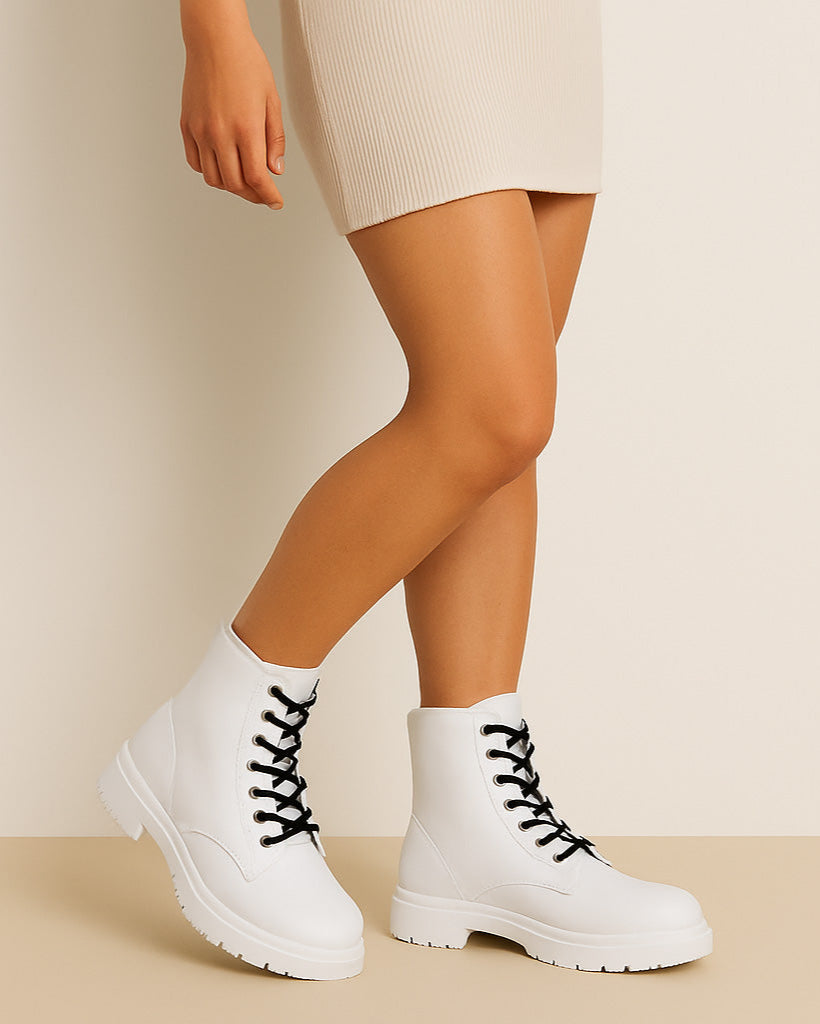 Space Walkers – Combat Boots