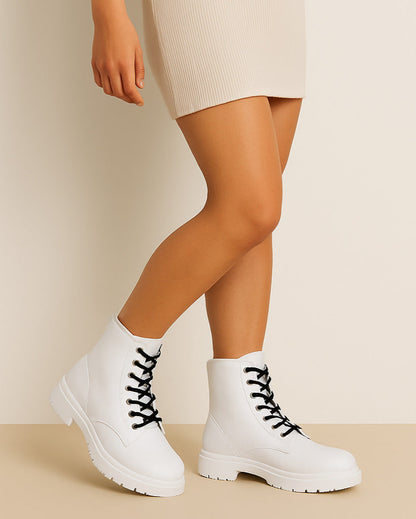 Space Walkers – Combat Boots